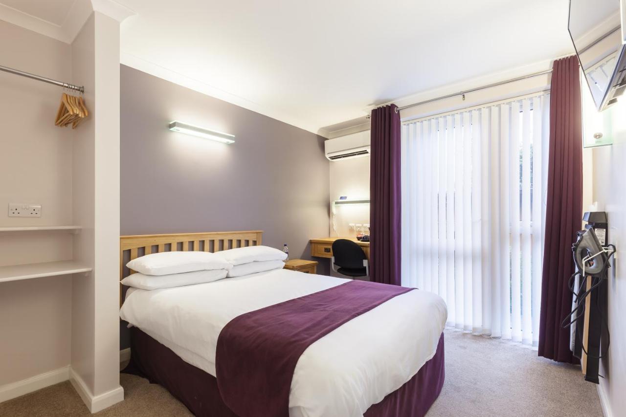 Lane End Hotell High Wycombe Exteriör bild
