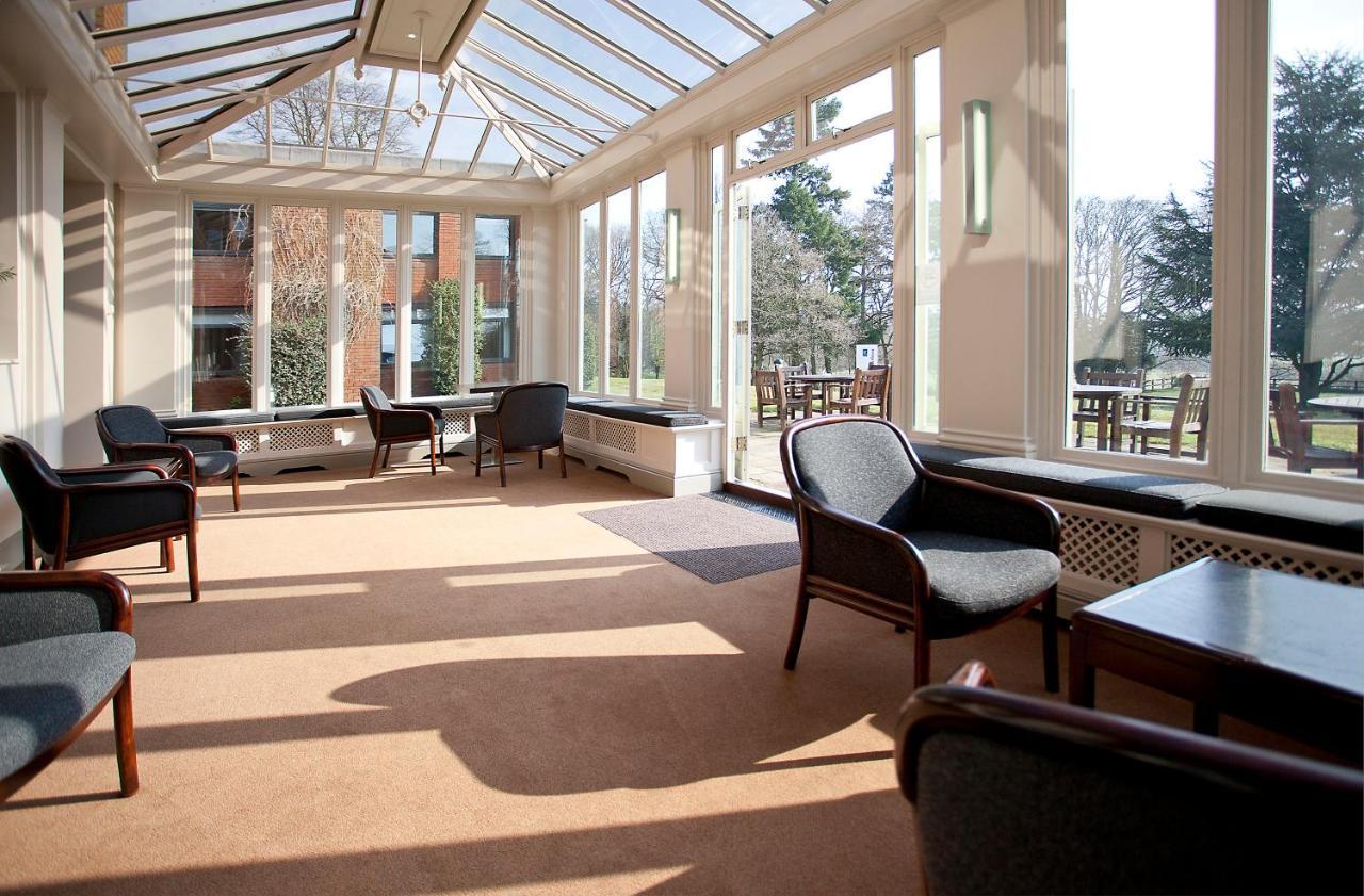 Lane End Hotell High Wycombe Exteriör bild